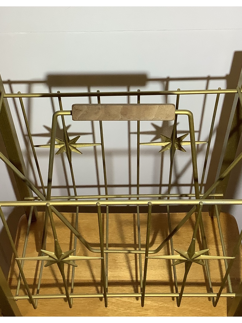 Vintage MCM Metal Atomic Starburst Record~Magazine~Rack Holder With Wood Handle - Picture 8 of 10